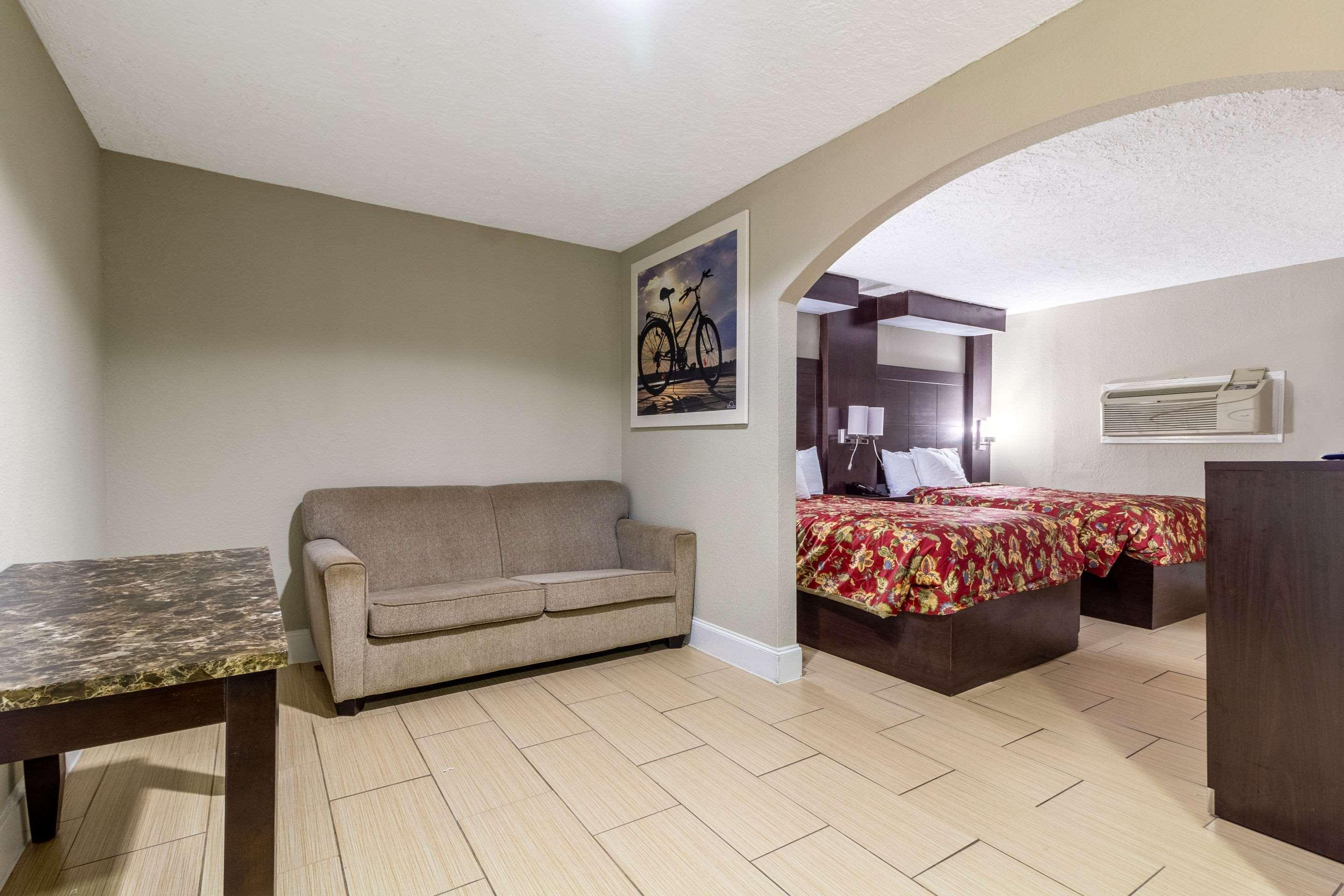 Rodeway Inn & Suites Houston Near Medical Center Esterno foto