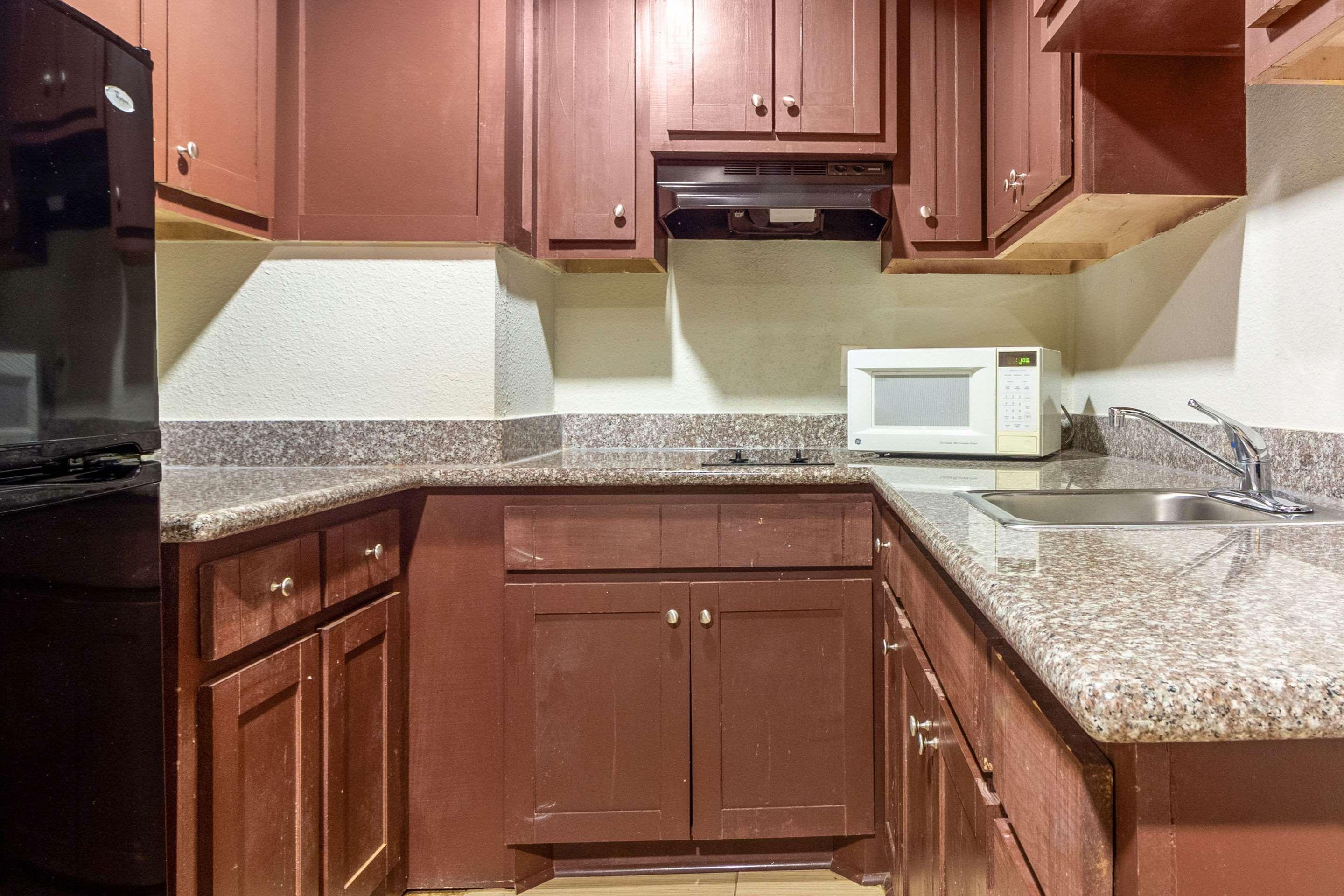 Rodeway Inn & Suites Houston Near Medical Center Esterno foto