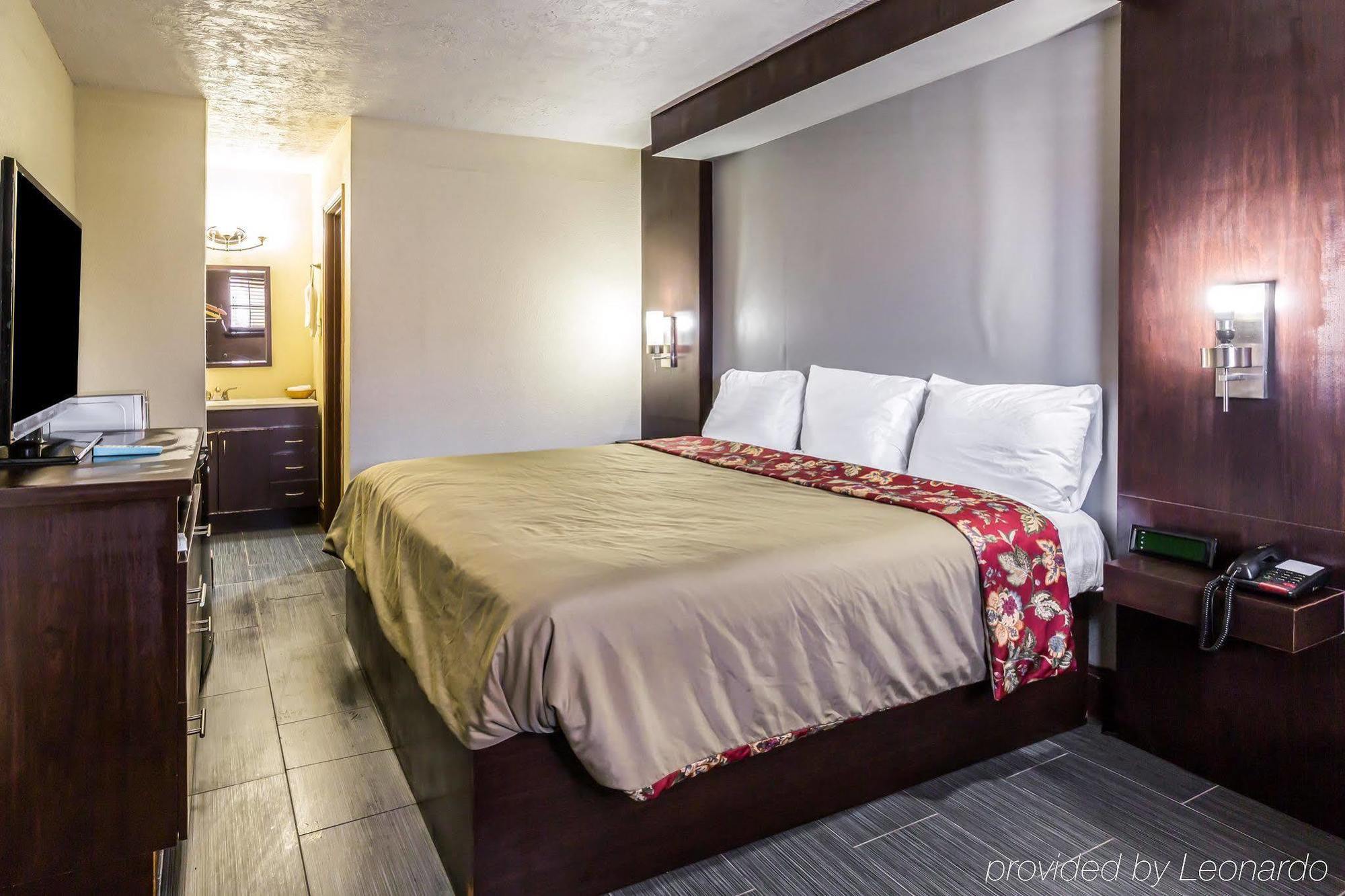 Rodeway Inn & Suites Houston Near Medical Center Esterno foto