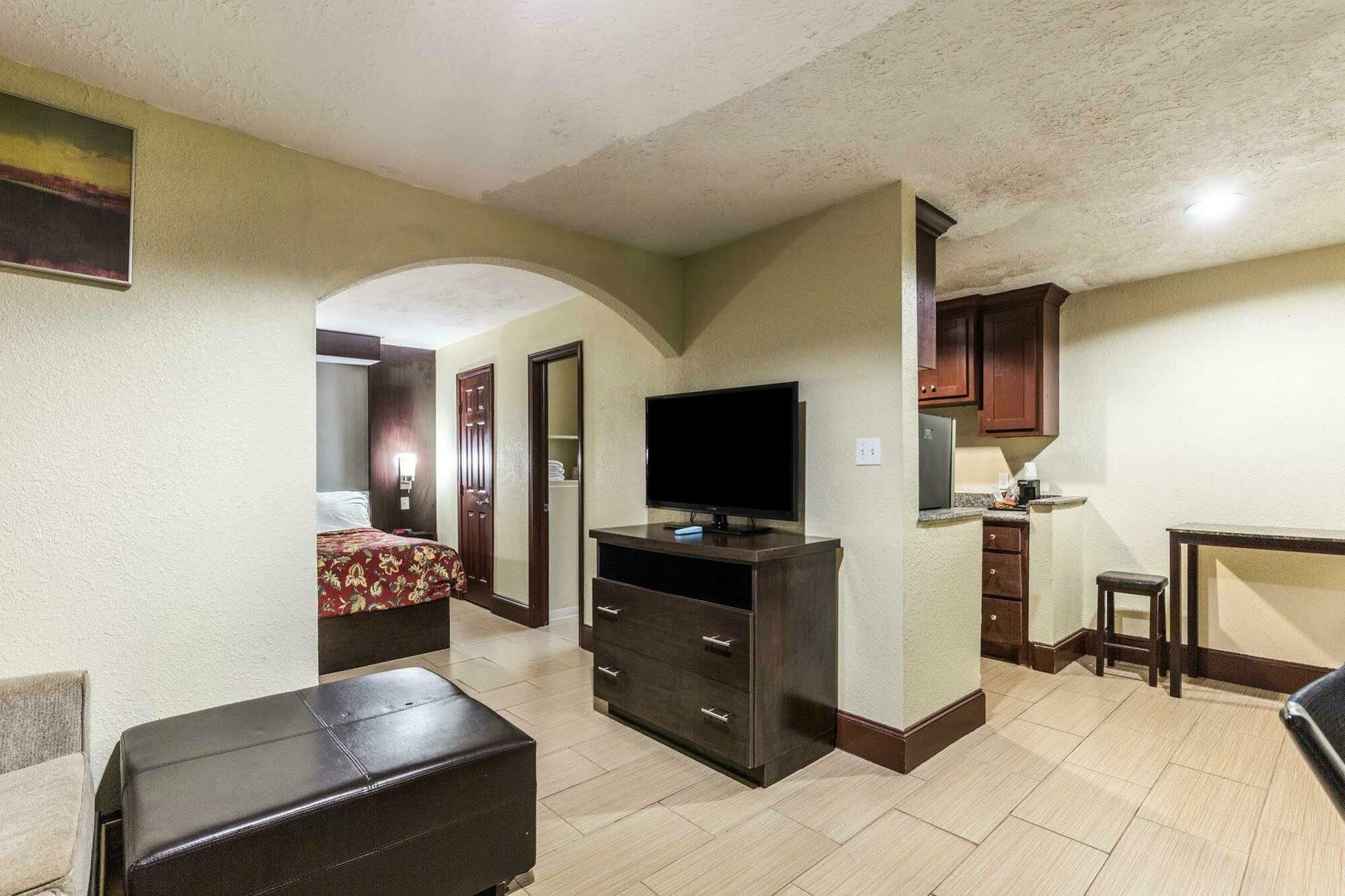 Rodeway Inn & Suites Houston Near Medical Center Esterno foto